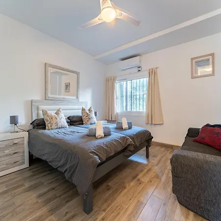 Appartamento Modern Beachfront Escape, Calahonda