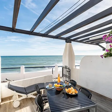Modern Beachfront Escape, Calahonda * Málaga